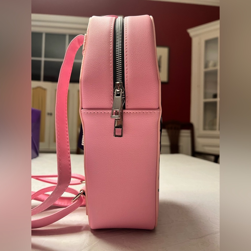 Monster High Draculaura Pink Coffin Mini Backpack - Picture 6 of 12